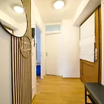 Apartament Faes